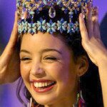 4)winner of Miss World 2002,Azra Akin of Turkey