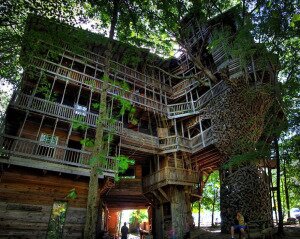 Minister’s Treehouse (Crossville, Tennessee, USA)