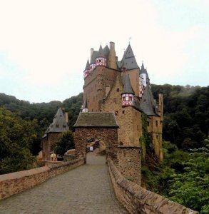 burg eltz castle germany